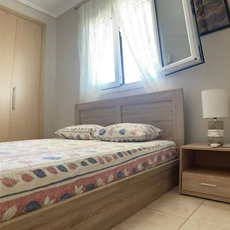 Small Apartment, Great View!